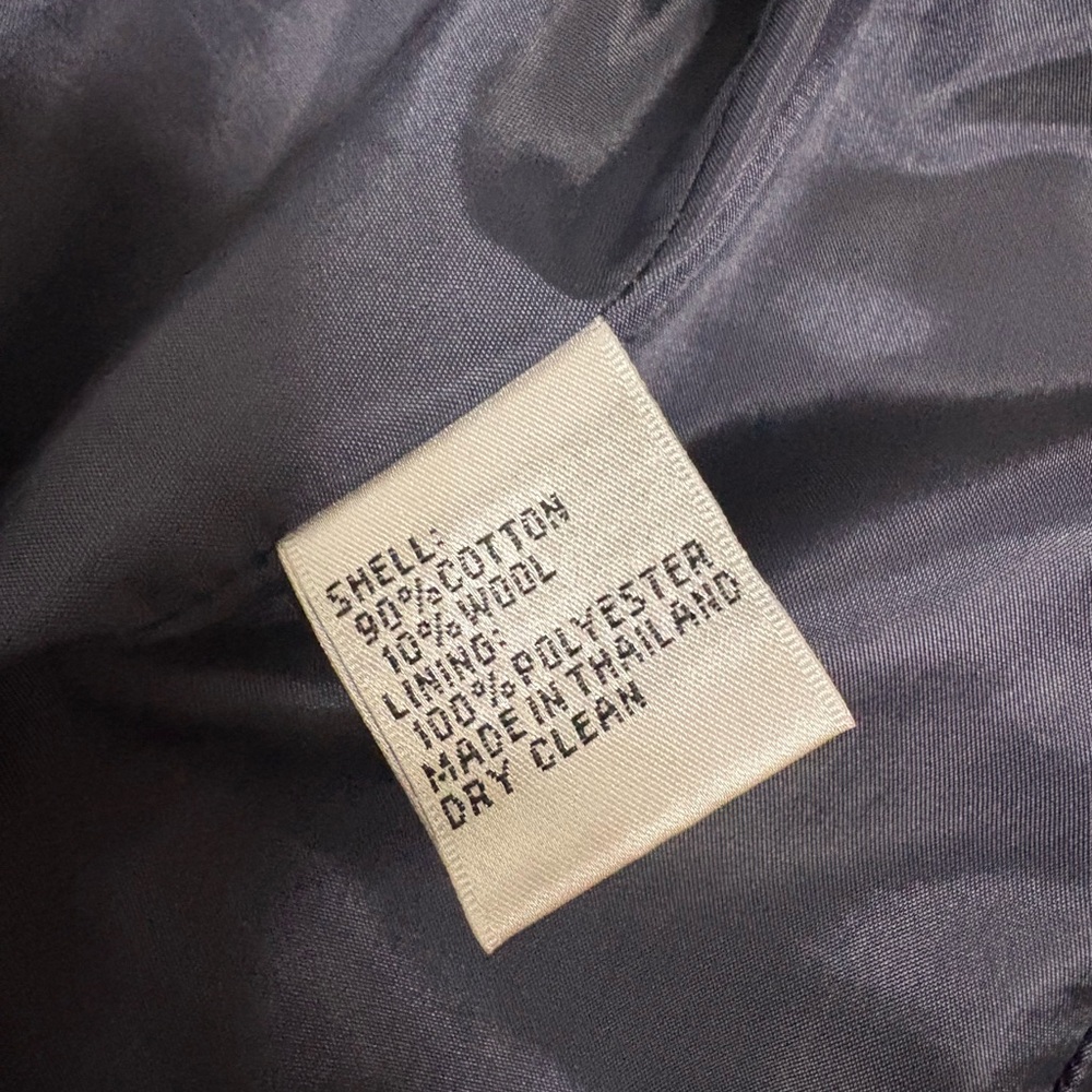SHARP. Vintage Talbots Navy Blazer with Taupe Accents - Picture 7 of 7